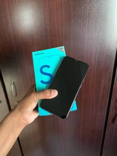 infinix S4