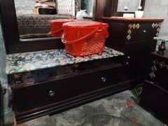 bed dressing iron stand bartan almari sid 2 table