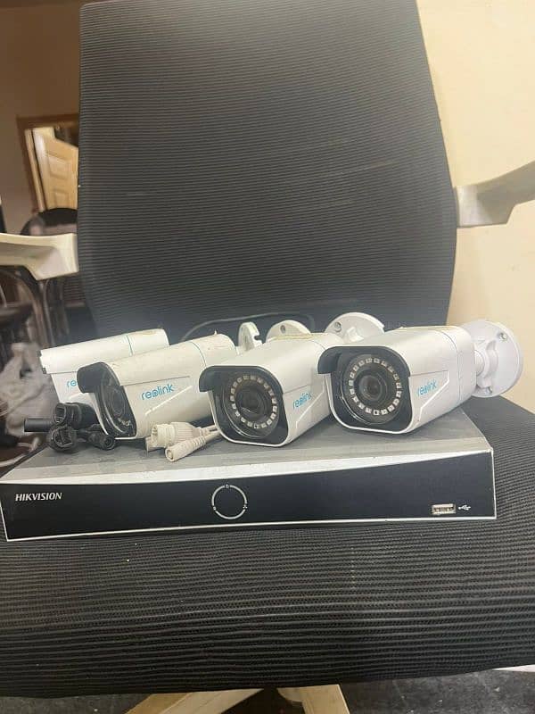 Hikvision Nvr 4Ch 12MP  with 4Cameras 8MP reolink with voice 0