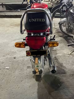 United 70cc 2025 model 10/10 condition all documents complete
