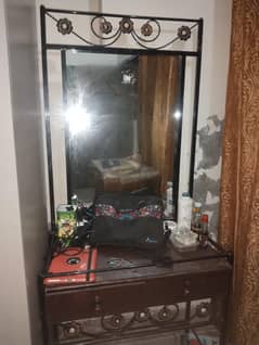 50000 king size bad dresing side table