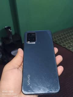 vivo y33 8+4gb ram 128gb room