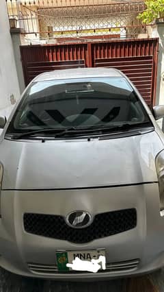 Toyota VITZ 2006 model Import 2009