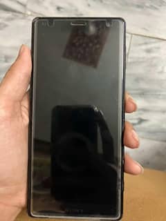SONY XZ2