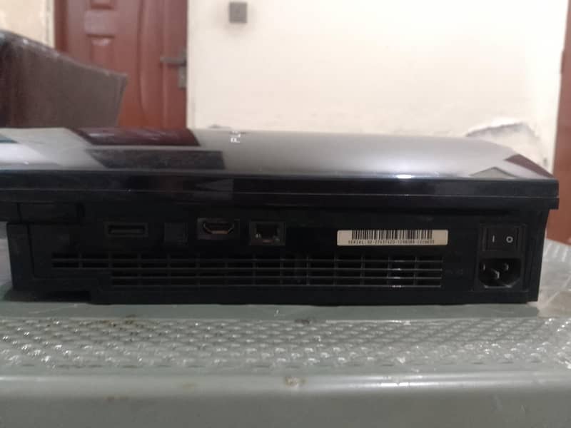"PS3 FAT Console Bundle with DualShock Controller" 2