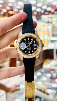 All kind of wawatches are avalable