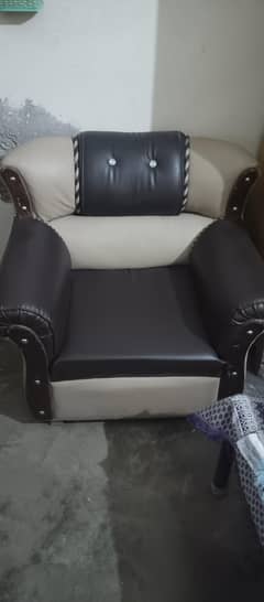 sofa set 5 seater with Devon and cover