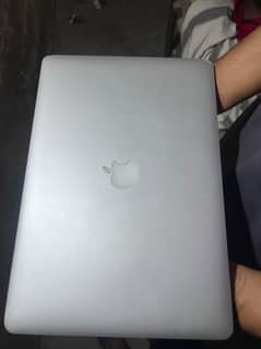 MacBook