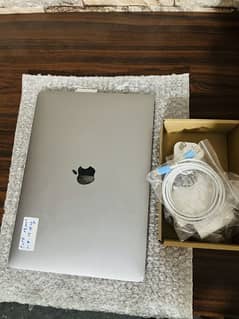 MacBook