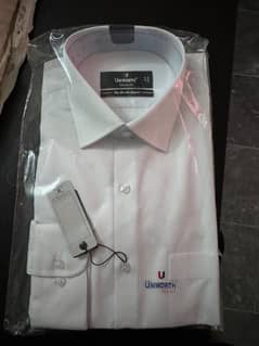 Uniworthblack shirt White brand new