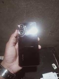 vivo Y18