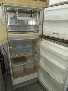 Refrigerator Dawlance company