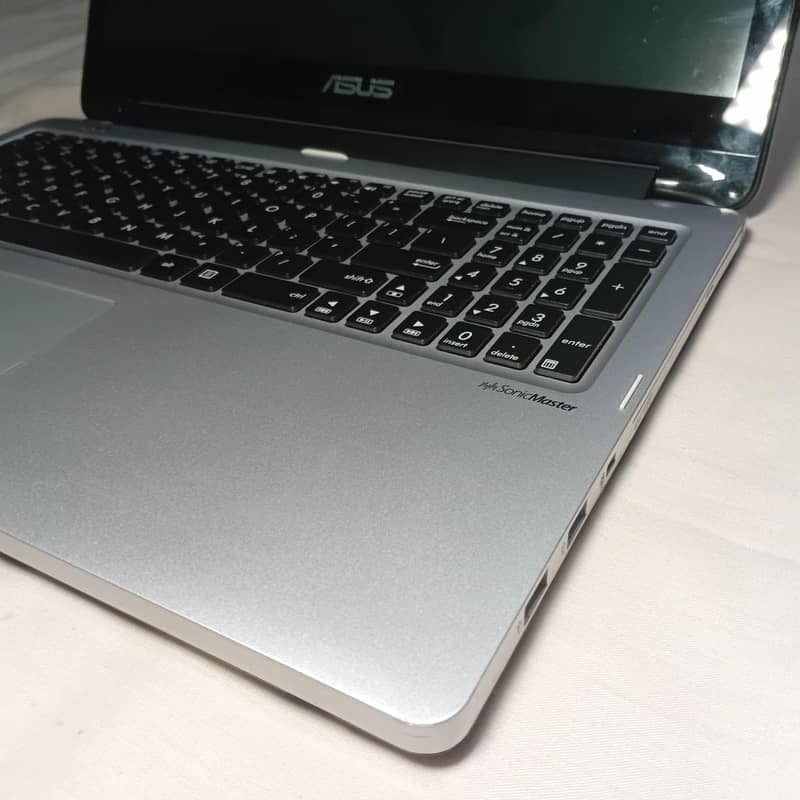 Asus touch screen laptop, 360 deegre 9