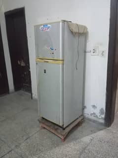Dawlance Fridge medium size