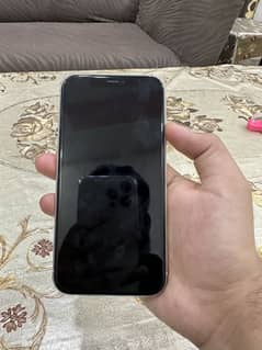 IPHONE 11 Factory unlock