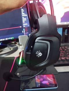 MR575 RGB Gaming Wireless Headset bloody