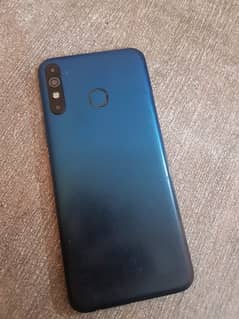URGENT!! INFINIX HOT 8 4/64 DUAL SIM OFFICIAL PTA APPROVED WITH BOX