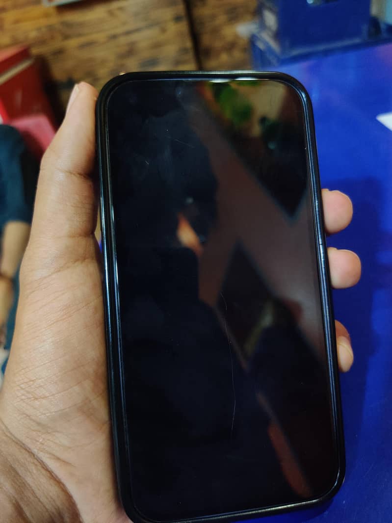 Iphone 14 exchange possible with good models 4