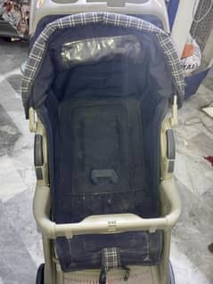 baby stroller baby pram for sale urgent 6500