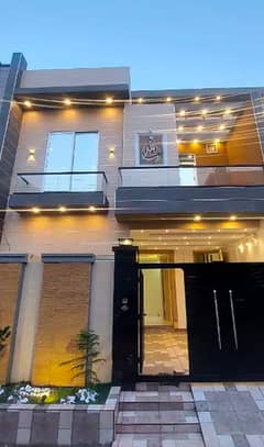 5 Marla Upper Portion For Rent in Wapda Town Lahore