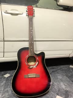 Acoustic guitar macroni