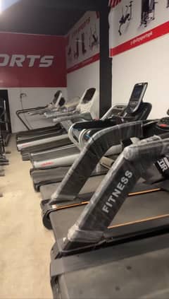 Branded Treadmills Life fitness, matrix, technogym
