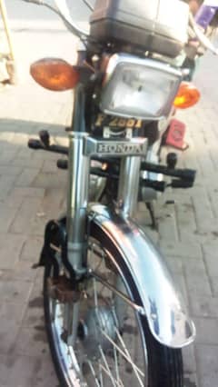 looks like new bike just buy and drive everything is good condition