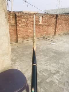 lp 2 pcs cue in good condition