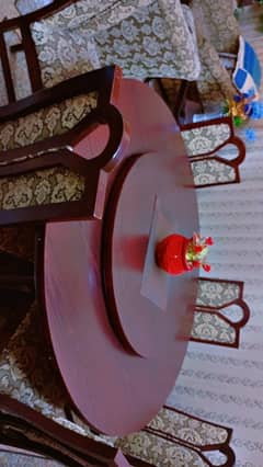 Dining Table Made By Real and Rich Wood