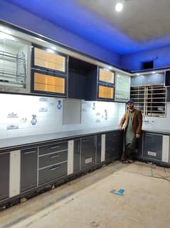 Carpenter/Kitchen cabinet / Kitchen Renovation/Office Cabinet/wardrobe