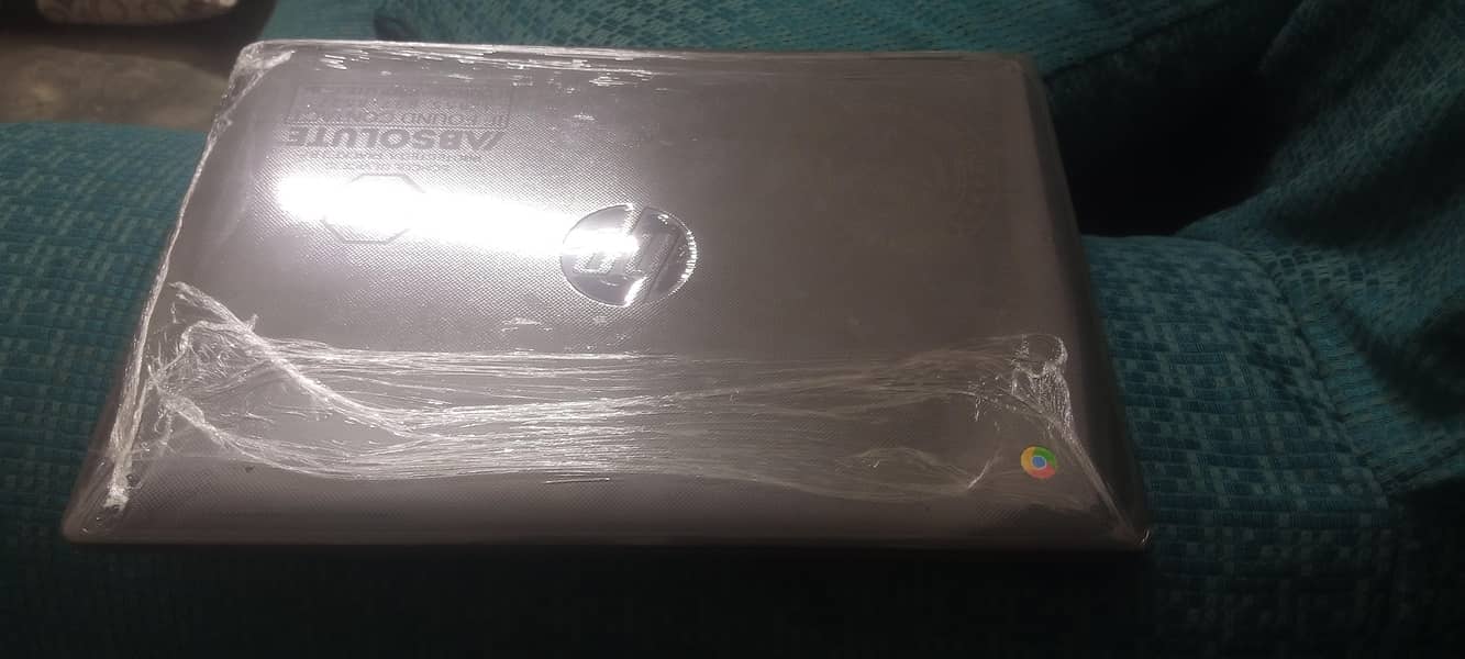 HP x360 11 G3- 4gb ram DDR 4 32gb SSD update 2029 4