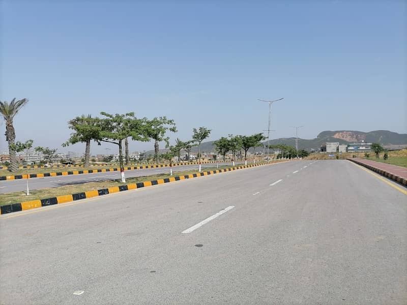 Dont Miss Out: Affordable 30x60 Plot in MPCHS Block E 80 Lacs! 24