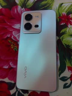 Vivo V25e   8/128 awesome look