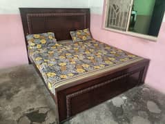 King master bed