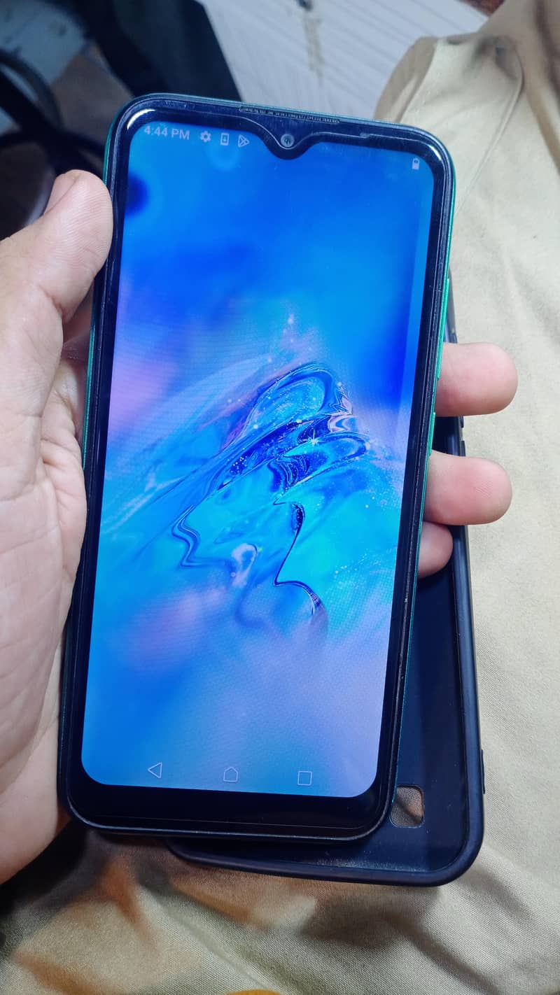 infinix 2 gb 32 gb finger camera battery all ok peace pta approved 6