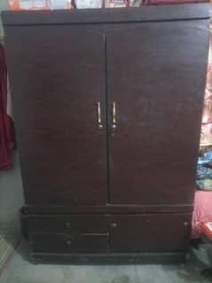 Cloth Almari