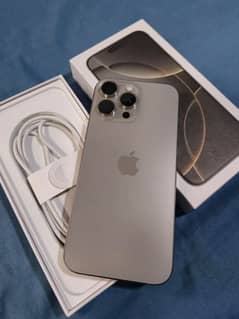 i Phone xmx 11,12,13,14,15,16 pro max on instalment Whatsap 3293905760