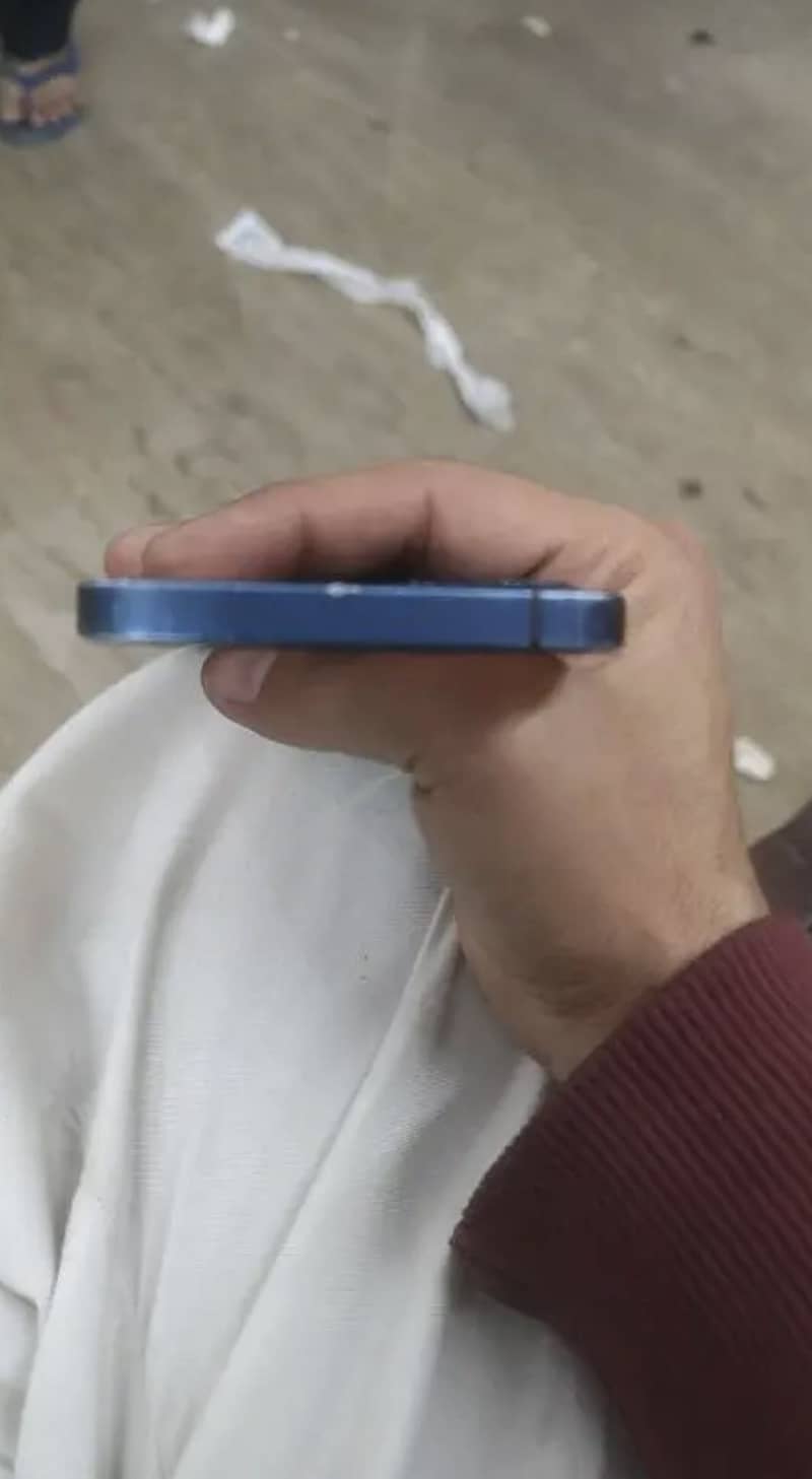 iPhone 12 factory unlock exchange possible only iPhone 5
