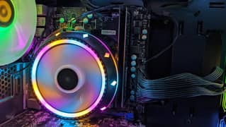 Core I7 3770 + H61M MSI Mobo with 16 GB ddr,3 rams and combo for sale