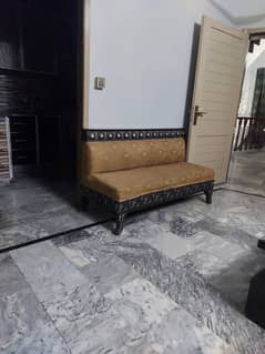 3 seater bed room sofa