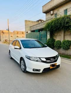 Honda city 2017 neat & clean