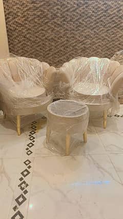 Stylish Chair And Table Set