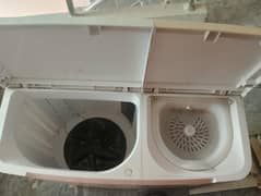Dawlance semi automatic washing machine