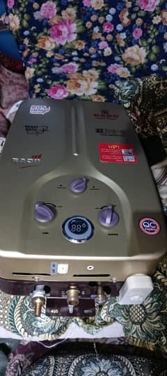 Rado 6 Litre Gas Instant Geyser