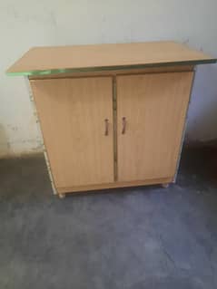 Brand new table Available