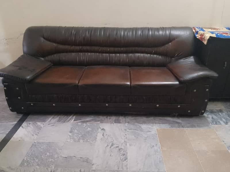 3Seater Sofa in good condition 1