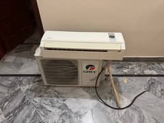 GREE 1 TON A/C
