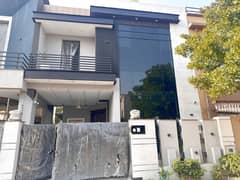 5 Marla Ultra Modern Luxury Designer House Available For Sale in DHA 9 Town