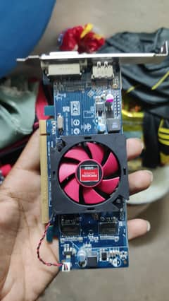 Amd Hd 7000 series 1gb