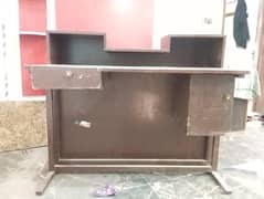 showcase for sale (urgent)